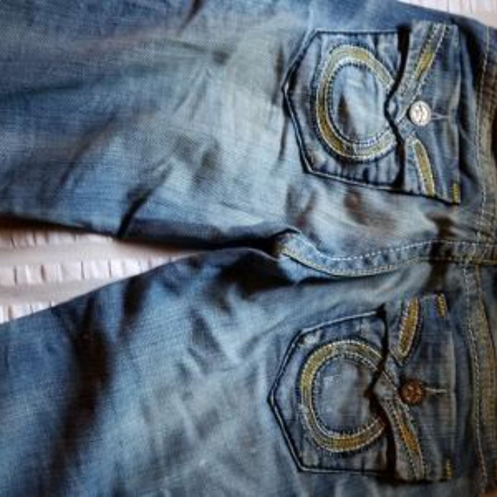 jeans - Picture 3 of 3